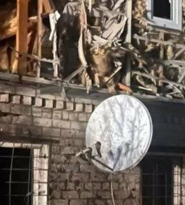На Дніпропетровщині через російську атаку пошкоджені приватні будинки, магазин та ЛЕП