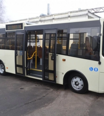 Сучасні автобуси та «електронний квиток». У Рівному впроваджують нову модель громадського транспорту
