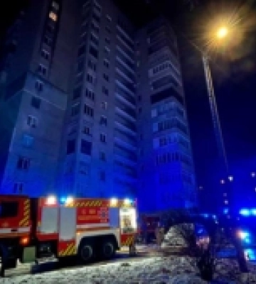 У Рівному вогнеборці ліквідували пожежу на 14-му поверсі багатоповерхівки