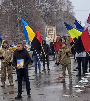 На Волині попрощалися з військовим Андрієм Мисливчуком