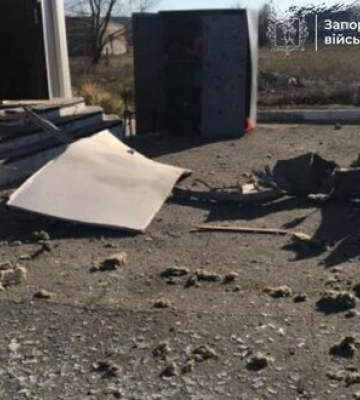 Росіяни скинули вибухівку на цивільне авто в Запорізькій області