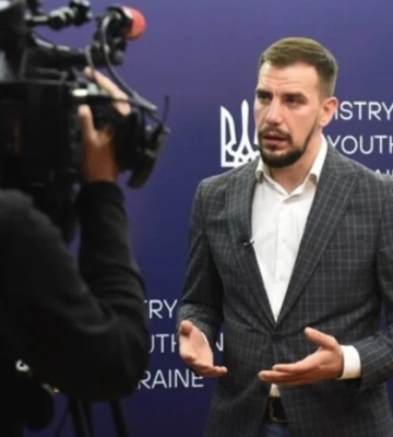 Хто очолив Центр інформбезпеки? Мінкульт спровокував скандал кадровим призначенням