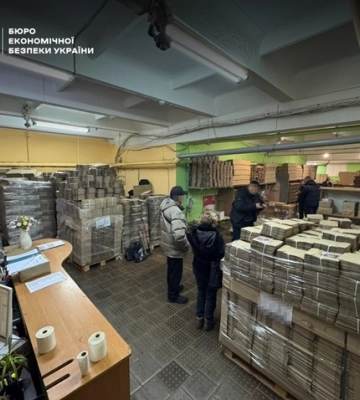 Викрито мережу кол-центрів, які ошукали українців більше ніж на 100 млн грн