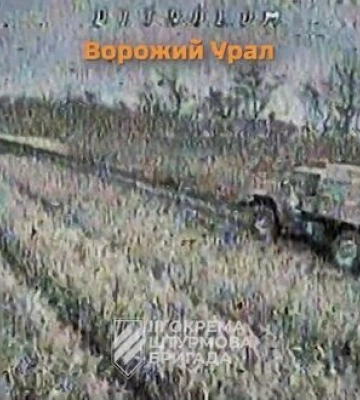 Бойцы 3 ОШБр уничтожили вражескую САУ &quot;Нона&quot;, два грузовых автомобиля &quot;Урал&quot; оккупантов на Харьковщине. ВИДЕО