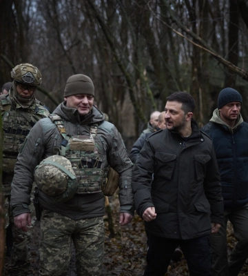Зеленський побував на позиціях 27 реактивної артбригади з Сум