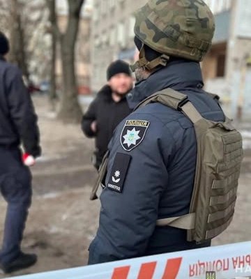 В центре Днепра прогремел взрыв: есть погибший, ранены полицейские