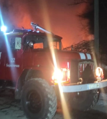 Луцькі рятувальники ліквідували три пожежі. Фото
