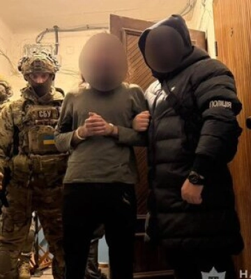 Поліцейські Дніпра спільно з СБУ затримали підозрюваного у вчиненні теракту