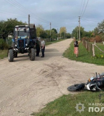 На Волині 14-річний мотоцикліст обганяв трактор і скоїв ДТП. Що присудив суд