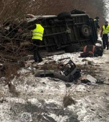 Поблизу Львова сталася потрійна ДТП: семеро загиблих, ще троє травмовані