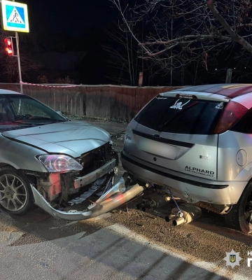У Чернівцях внаслідок зіткнення двох легковиків постраждав 64-річний чоловік