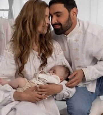 Дружина Козловського поділилася досвідом материнства та розповіла про критику підписників