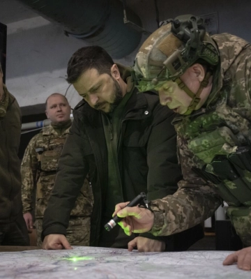 Ситуация на фронте, новые возможности в “Армія+”, помощь Сирии: Зеленский подытожил 1026-й день войны