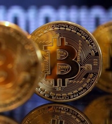Вартість біткоїна вперше перевищила $106 тисяч