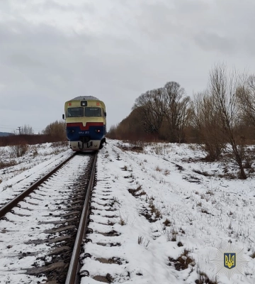 На Львівщині дизель-поїзд смертельно травмував чоловіка