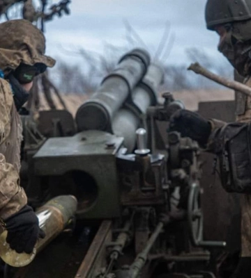 Ворог активно штурмує наші позиції в районі Нового Комара, в міській забудові Часового Яру та в Кураховому, - ОСУВ &quot;Хортиця&quot;