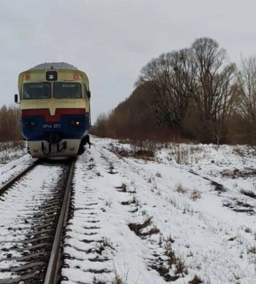 На Львівщині електропотяг на смерть збив чоловіка