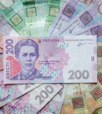 У Львові комунальний перевізник переплатив за дизпальне майже 65 млн грн. Суд повернув гроші громаді