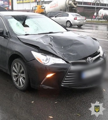 П’яним збив на переході жінку та втік з місця події – у Києві затримали 24-річного винуватця ДТП та його 19-річного пасажира 