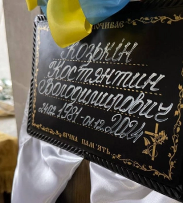 На Волині посеред дороги загорілася вантажівка 