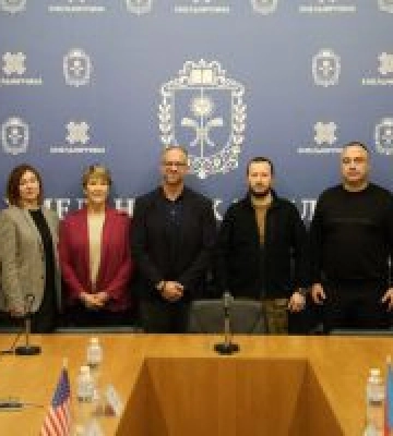 На Хмельниччині стартує програма підтримки дружин загиблих Героїв за принципом «рівний рівному»