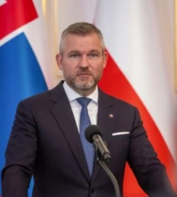 Президент Словакии: Украине придется потерять Мелитополь ради мира