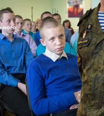Окупанти вербують дітей-сиріт до військових училищ у Мелітополі, - ЦНС