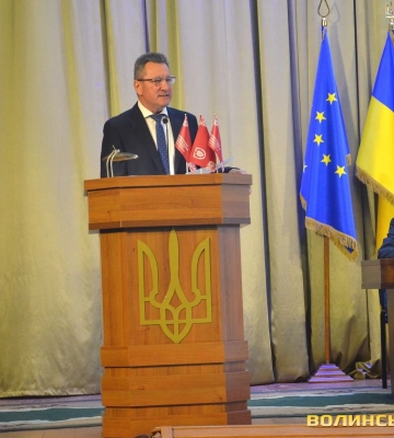 «Говорили, що університети – місце для ухилянтів. Це образливо». Ректор ВНУ назвав кількість студентів віком 25+