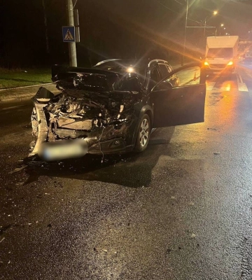 У Луцьку пʼяний водій їздив на авто без номерів