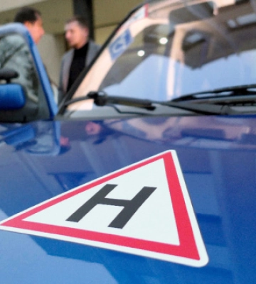 В Ужгороді запрацювала автошкола для людей з інвалідністю