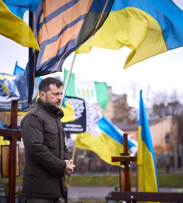 Зеленский прибыл во Львов: почтил память павших воинов на Марсовом поле. ФОТОРЕПОРТАЖ