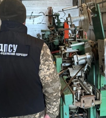 На Львівщині вилучили обладнання для нелегального виробництва сигарет