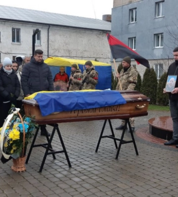 Помер у лікарні: «на щиті» на Волинь повернувся Герой Микола Дудко