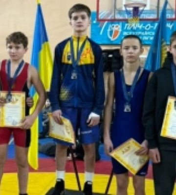 Юні спортсмени Білгорода-Дністровського повернулись з нагородами з турніру з вільної боротьби