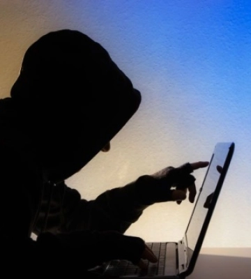Шахраї виманюють гроші «для військових» від імені голови Київської ОДА