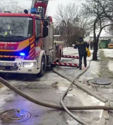 У Житомирі встановлюються обставини та причини загибелі людини під час пожежі (ВІДЕО)