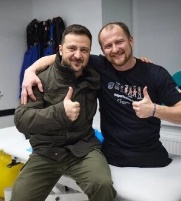 Зеленський відвідав поранених військових у центрі реабілітації у Львові. ФОТОрепортаж