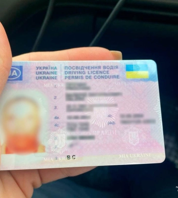 У Харкові патрульні виявили підроблене посвідчення водія