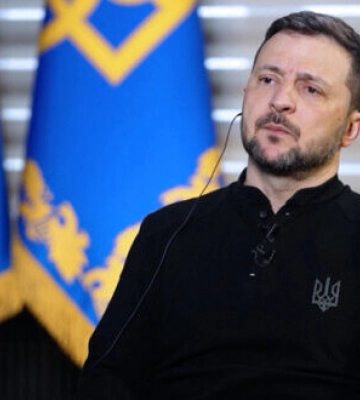 У нас немає сил, щоб відвоювати Крим та Донбас, але ми не можемо віддати території, - Зеленський