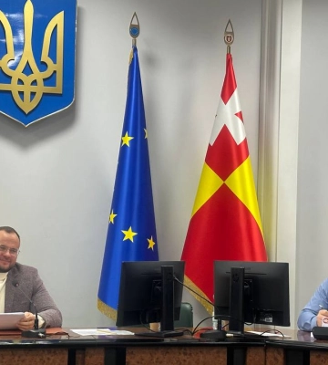 Луцьким педагогам виплатять по 15 тисяч гривень премії: як отримати