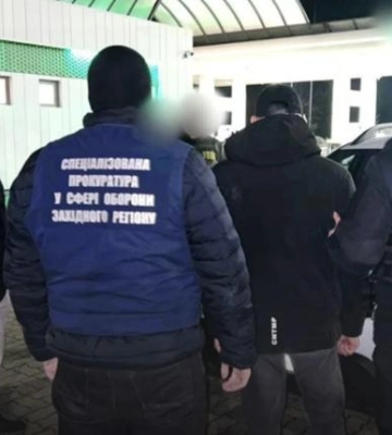 Юнака, який пропонував прикордоннику хабар, затримали на Закарпатті