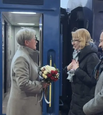 Глава МЗС Австралії приїхала до Києва 
