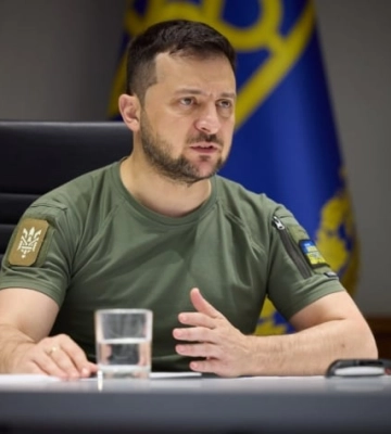 Мы не можем отдать оккупированный Мелитополь. Конституция Украины запрещает нам это делать, - Зеленский