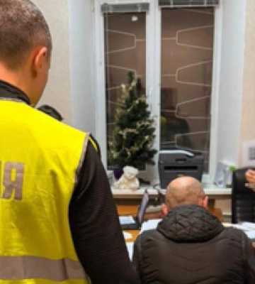 Присвоил 175 тыс. грн: экс-глава коммунпредприятия в Киеве получил подозрение