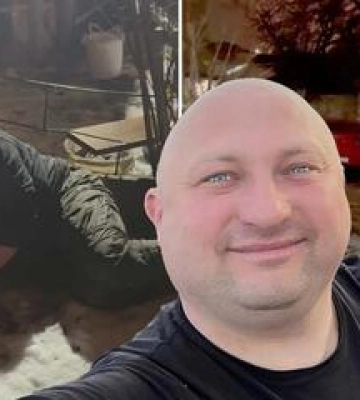 Екскаватор, стрілянина та зруйнований паркан: що сталося біля будинку у Полтаві