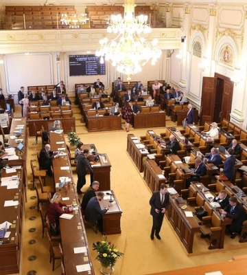 Чеський сенат визнав депортацію кримських татар геноцидом Чеський сенат визнав депортацію кримських татар геноцидом