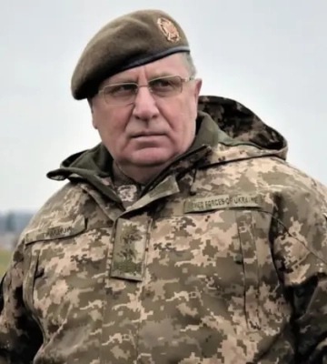Міноборони звільнило начальника Академії сухопутних військ