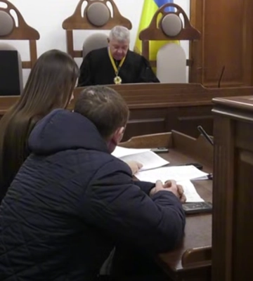 Волинянина судять за зберігання наркотиків, а він надав нерозбірливі документи про діагноз