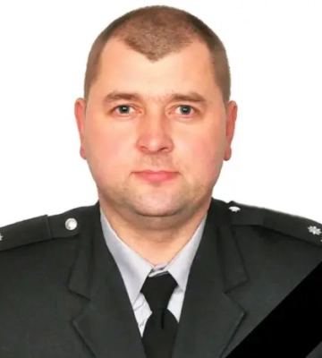 Полицейский умер в больнице после вчерашнего обстрела россиян в Черниговской области