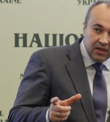 В Черниговском облсовете заявили о давлении со стороны нардепа Приходько и обратились к Зеленскому В Черниговском облсовете заявили о давлении со стороны нардепа Приходько и обратились к Зеленскому